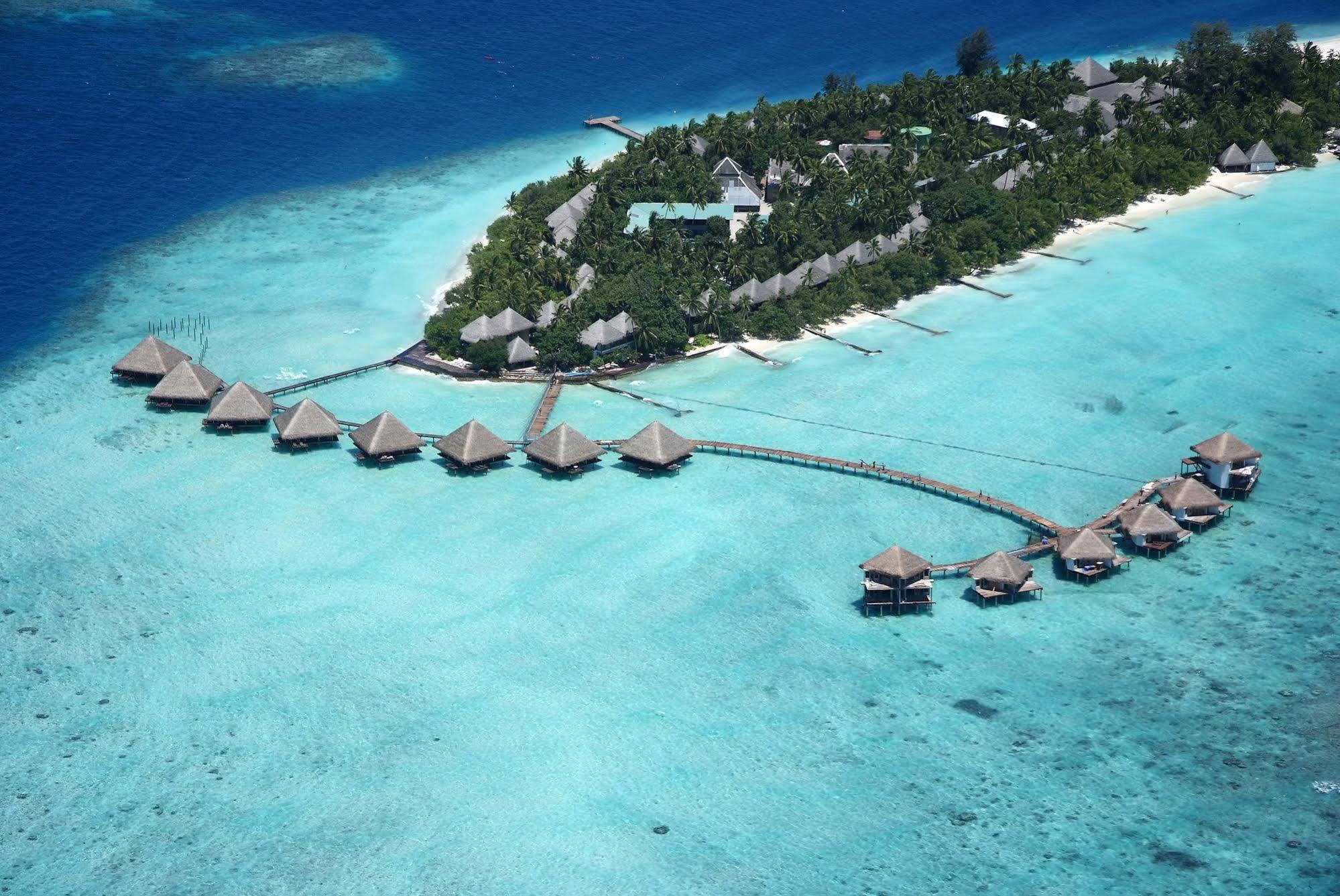 Adaaran Club Rannalhi Hotel Rannalhi Island Exterior photo